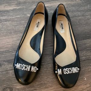 Ballerina style shoes